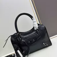 $98.00 USD Balenciaga AAA Quality Handbags For Women #1290255