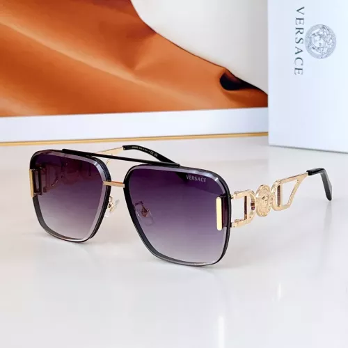 Versace AAA Quality Sunglasses #1296288