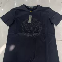 $25.00 USD Versace T-Shirts Short Sleeved For Men #1293858