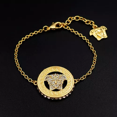 Versace Bracelets #1302447