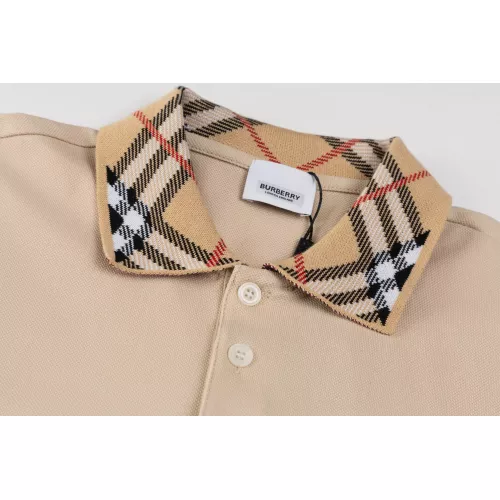 Replica Burberry T-Shirts Short Sleeved For Men #1302959 $40.00 USD for Wholesale