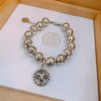 $68.00 USD Versace Bracelets #1302322