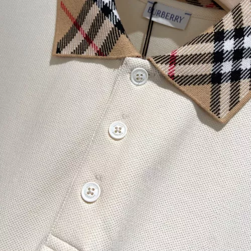 Replica Burberry T-Shirts Short Sleeved For Unisex #1316582 $64.00 USD for Wholesale