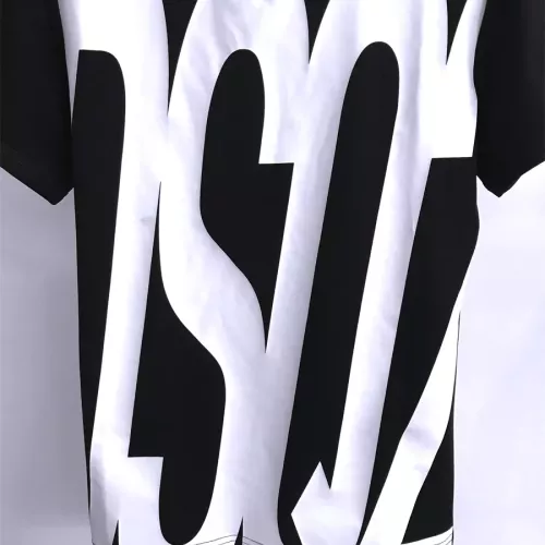 Replica Dsquared T-Shirts Short Sleeved For Men #1316758 $32.00 USD for Wholesale