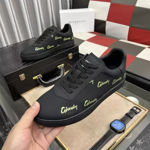 Givenchy Casual Shoes For Men #1317928