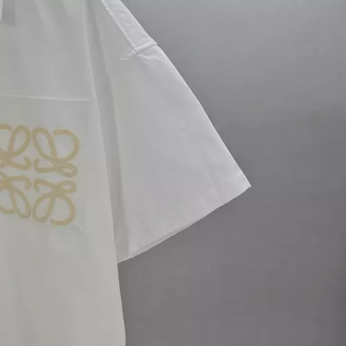 Replica LOEWE Shirts Short Sleeved For Unisex #1318185 $52.00 USD for Wholesale
