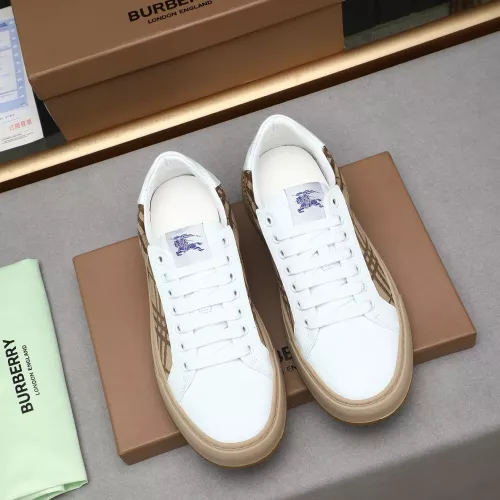 Replica Burberry Casual Shoes For Men #1318517 $76.00 USD for Wholesale