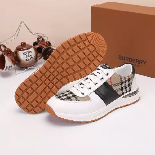 Replica Burberry Casual Shoes For Men #1318524 $76.00 USD for Wholesale