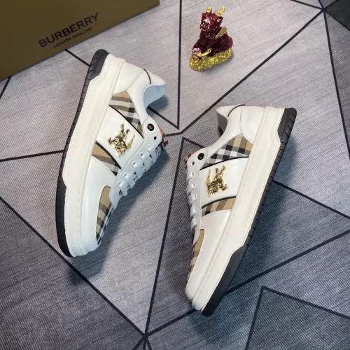 Replica Burberry Casual Shoes For Men #1318526 $76.00 USD for Wholesale