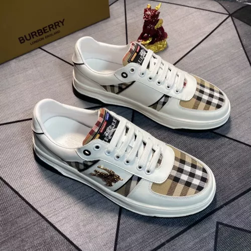 Replica Burberry Casual Shoes For Men #1318526 $76.00 USD for Wholesale