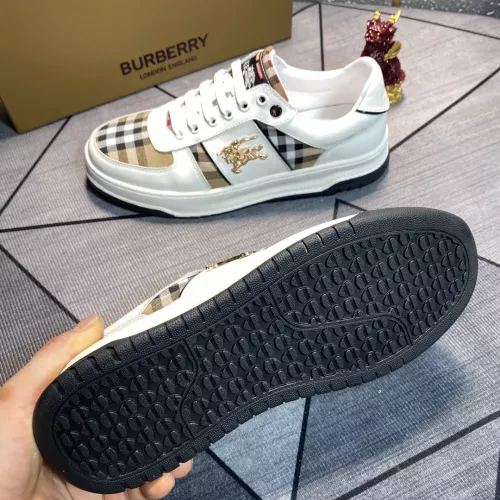 Replica Burberry Casual Shoes For Men #1318526 $76.00 USD for Wholesale