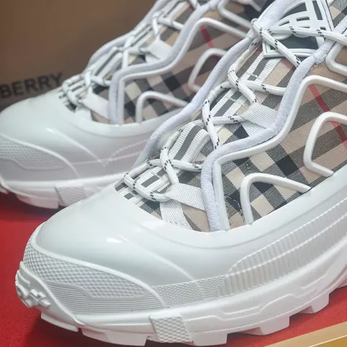 Replica Burberry Casual Shoes For Men #1319202 $118.00 USD for Wholesale