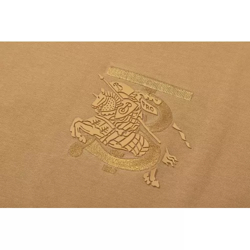 Replica Burberry T-Shirts Short Sleeved For Unisex #1319525 $40.00 USD for Wholesale