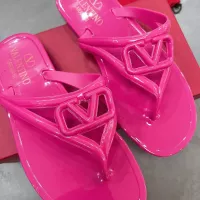 $45.00 USD Valentino Slippers For Women #1319645