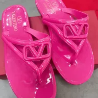 $45.00 USD Valentino Slippers For Women #1319645