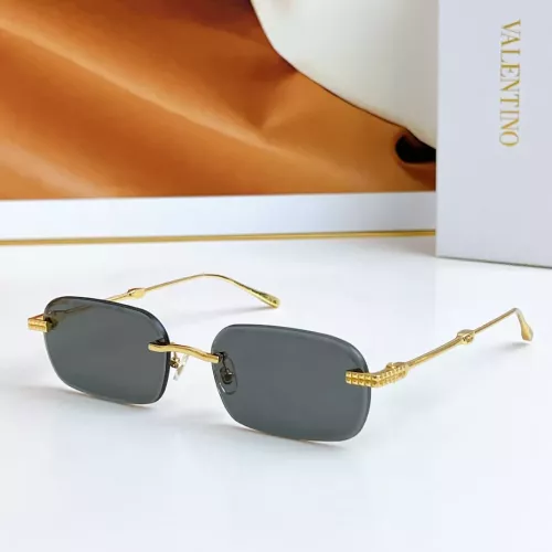 Valentino AAA Quality Sunglasses #1324163
