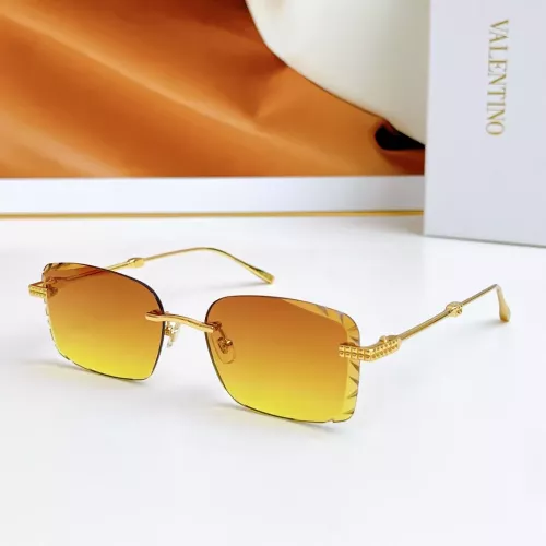 Valentino AAA Quality Sunglasses #1324168