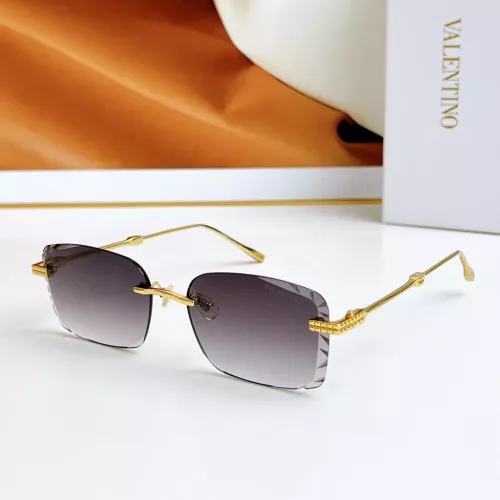 Valentino AAA Quality Sunglasses #1324172
