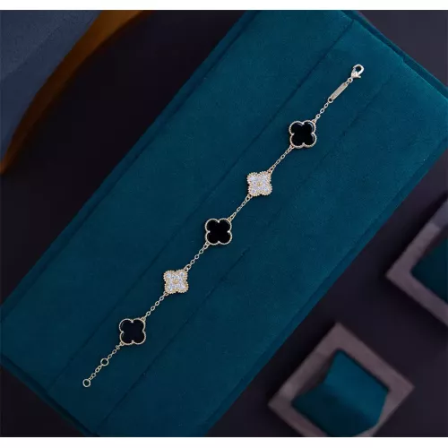 Replica Van Cleef &amp; Arpels Bracelets For Women #1327649, $23.00 USD, [ITEM#1327649], Replica Van Cleef &amp; Arpels Bracelets outlet from China