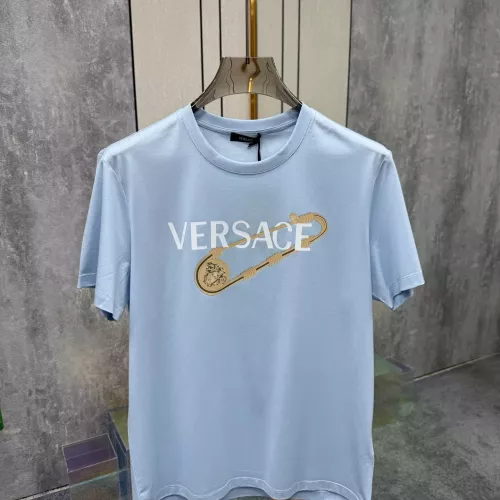 Replica Versace T-Shirts Short Sleeved For Unisex #1328735, $68.00 USD, [ITEM#1328735], Replica Versace T-Shirts outlet from China