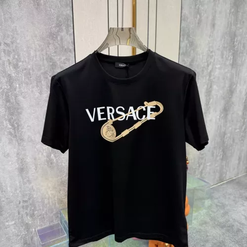 Replica Versace T-Shirts Short Sleeved For Unisex #1328737, $68.00 USD, [ITEM#1328737], Replica Versace T-Shirts outlet from China