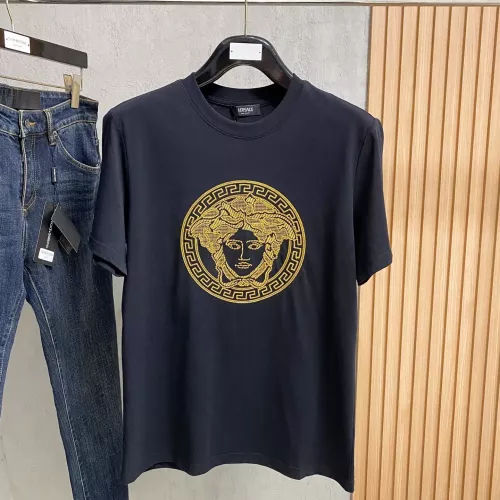 Replica Versace T-Shirts Short Sleeved For Unisex #1328757, $85.00 USD, [ITEM#1328757], Replica Versace T-Shirts outlet from China