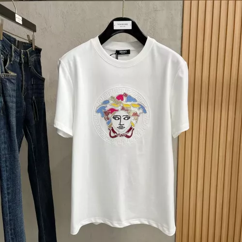 Replica Versace T-Shirts Short Sleeved For Unisex #1328760, $85.00 USD, [ITEM#1328760], Replica Versace T-Shirts outlet from China