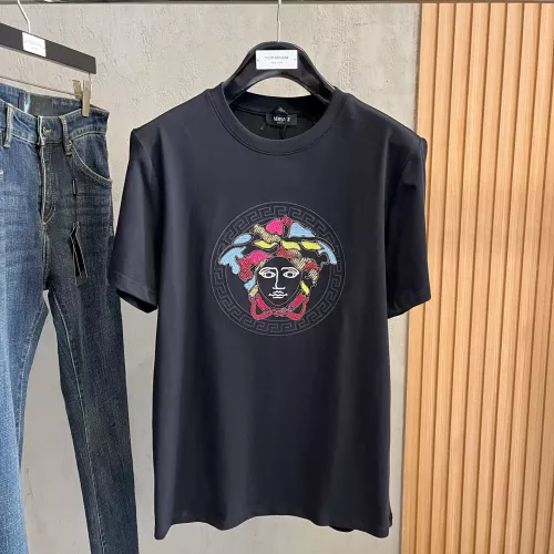 Replica Versace T-Shirts Short Sleeved For Unisex #1328761, $85.00 USD, [ITEM#1328761], Replica Versace T-Shirts outlet from China