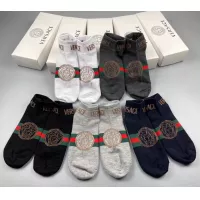 $25.00 USD Versace Socks For Men #1324620