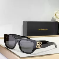 $60.00 USD Balenciaga AAA Quality Sunglasses #1325219