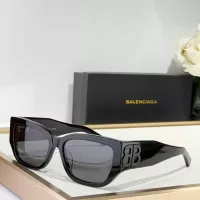 $60.00 USD Balenciaga AAA Quality Sunglasses #1325222