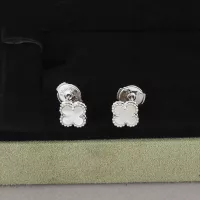 $32.00 USD Van Cleef & Arpels Earrings For Women #1326415
