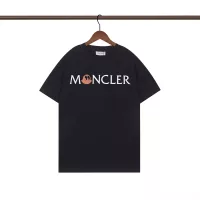 $32.00 USD Moncler T-Shirts Short Sleeved For Unisex #1328273