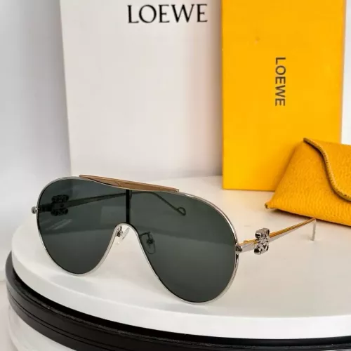 LOEWE AAA Quality Sunglasses #1336159