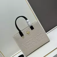 $190.00 USD Versace AAA Quality Handbags For Women #1331331