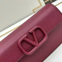$88.00 USD Valentino AAA Quality Messenger Bags For Women #1331513