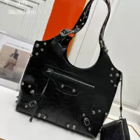 $122.00 USD Balenciaga AAA Quality Shoulder Bags For Women #1332374