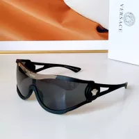 $48.00 USD Versace AAA Quality Sunglasses #1336243