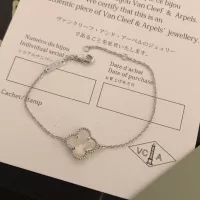 $25.00 USD Van Cleef & Arpels Bracelets For Women #1337010