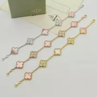 $32.00 USD Van Cleef & Arpels Bracelets For Women #1337412