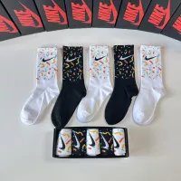 $29.00 USD Nike Socks #1338611