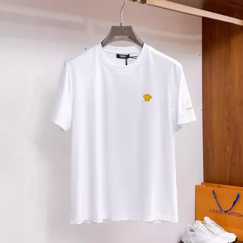 Versace T-Shirts Short Sleeved For Men #1343855