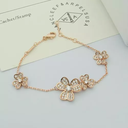 Van Cleef & Arpels Bracelets For Women #1344027