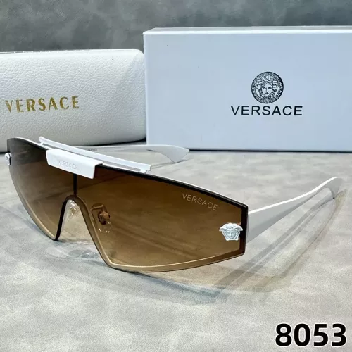 Versace Sunglasses #1346292