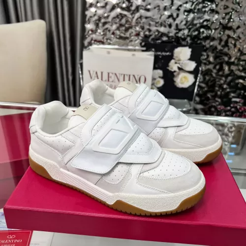 Valentino Casual Shoes For Women #1348652