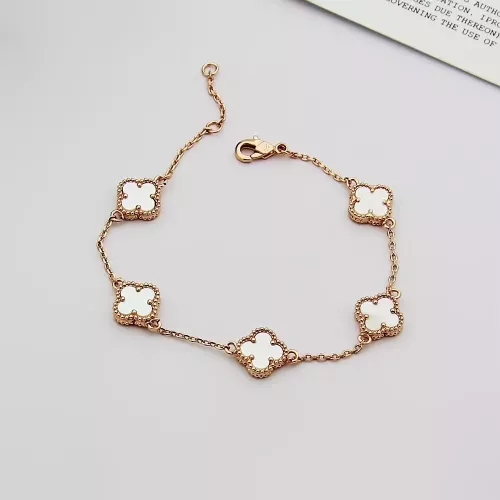 Van Cleef & Arpels Bracelets For Women #1351309