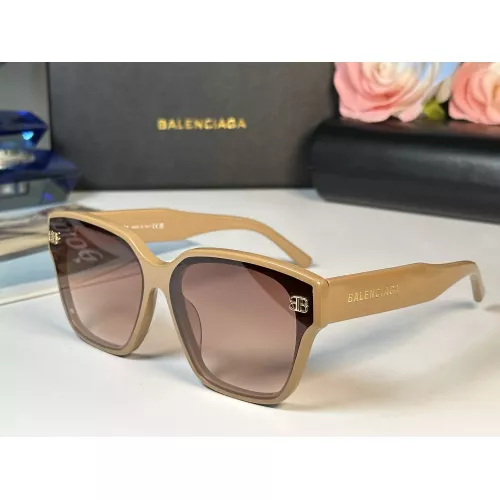 Balenciaga AAA Quality Sunglasses #1352322