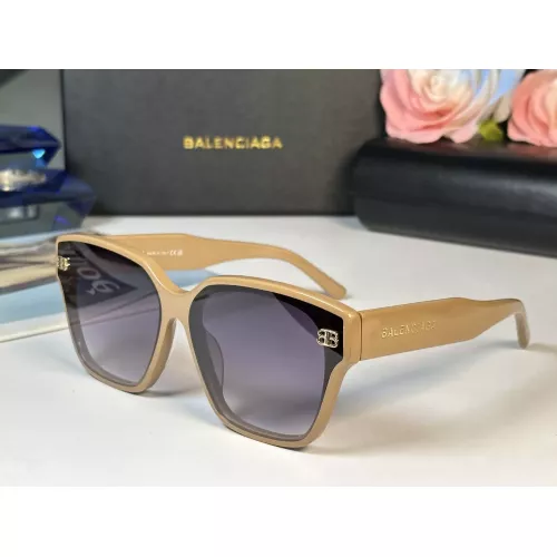 Balenciaga AAA Quality Sunglasses #1352323