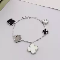 $32.00 USD Van Cleef & Arpels Bracelets For Women #1344166