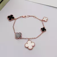 $32.00 USD Van Cleef & Arpels Bracelets For Women #1344167